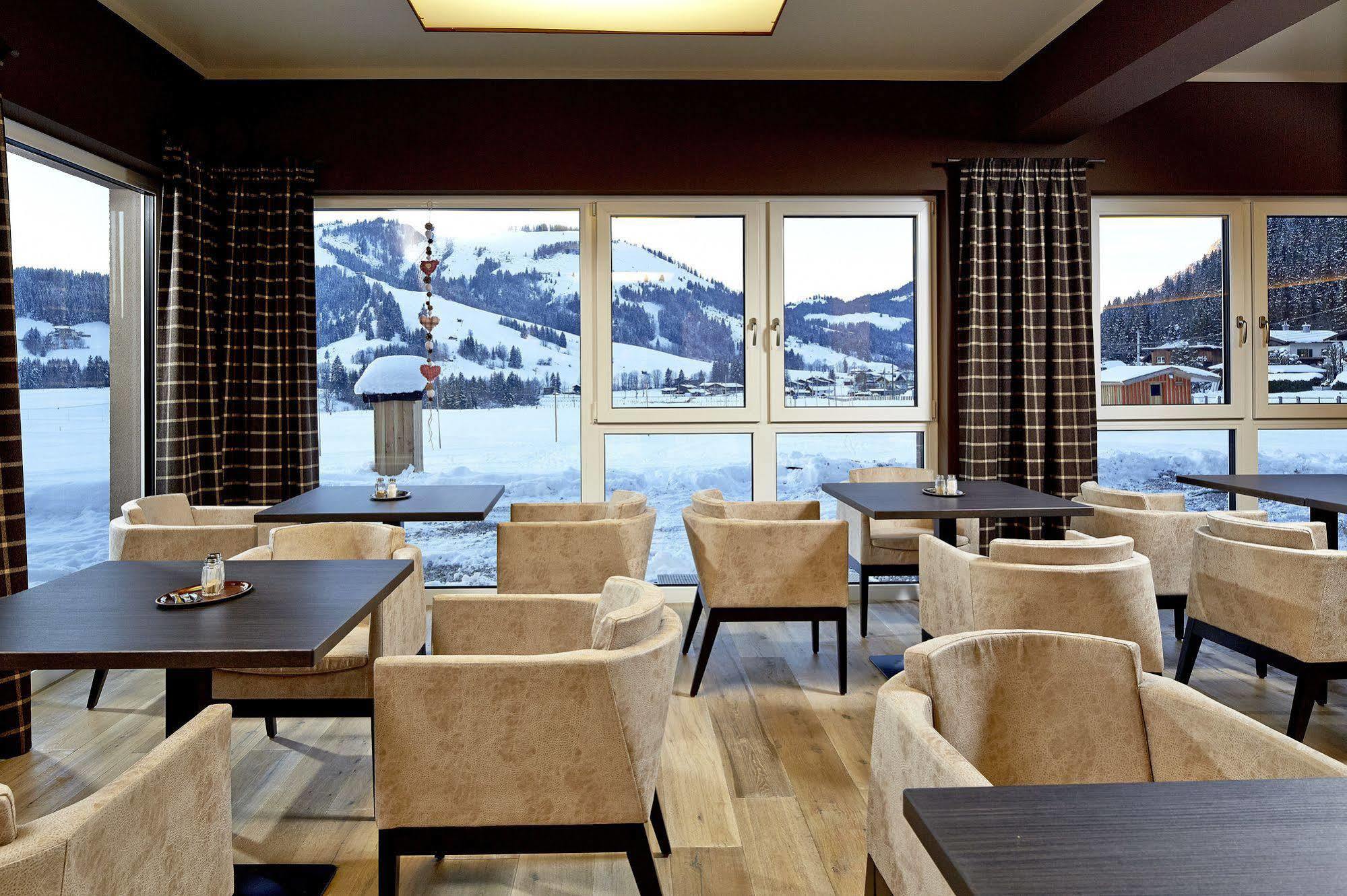Fairhotel Hochfilzen B&B エクステリア 写真